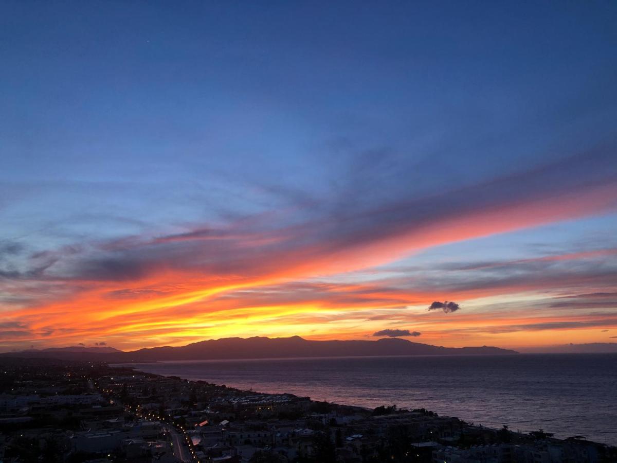 Alectrona Living Crete, Rocsea Luxury Apartment Platanés Εξωτερικό φωτογραφία