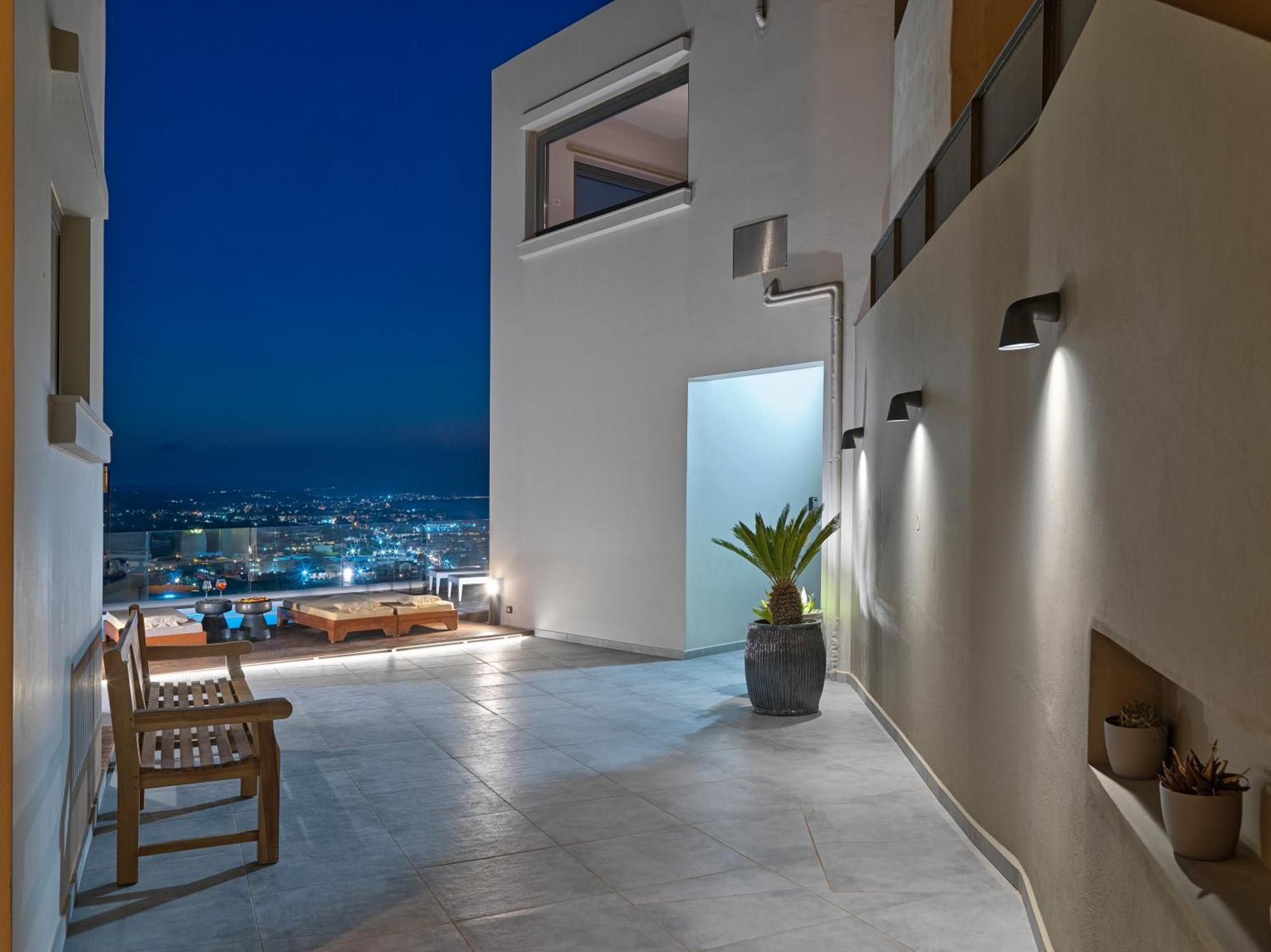 Alectrona Living Crete, Rocsea Luxury Apartment Platanés Εξωτερικό φωτογραφία